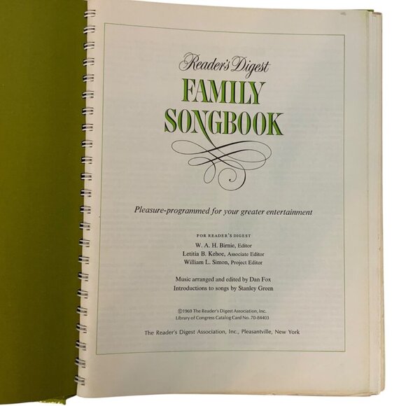 Readers Digest Family Songbook Spiral-Bound Hardcover Floral Cover Vintage 1969 - Picture 4 of 12